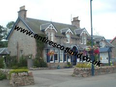 Aviemore Guest Houses  -  Ravenscraig Guest House in the heart of Aviemore Town