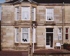 Ayr Guest Houses - Iona Guest House Ayr on St Leonards Road