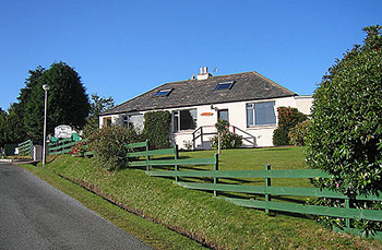 Isle of Skye Guest House -   Book Online / Enquire direct with Accommodation Hotels Reception