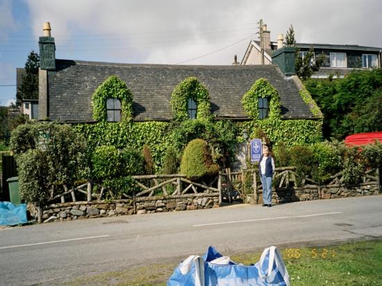Limestone Cottage - Broadford Isle of Skye Accommodation -   Book Online / Enquire direct with Accommodation Hotels Reception