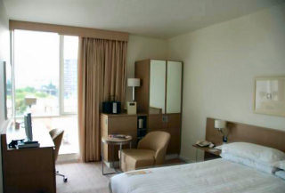 Mint Hotel Glasgow bedroom