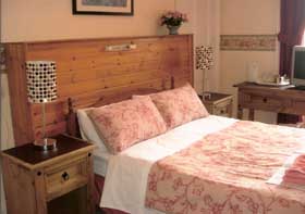 Aauld Steeple Guest House Dundee