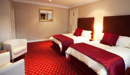 Crookston Hotel Glasgow
