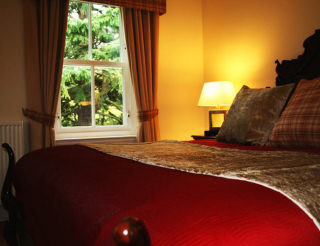 Aberfeldy Hotel -   Book Online / Enquire direct with Accommodation Hotels Reception