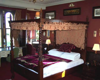 Retreat Castle Hotel Bonnyrigg